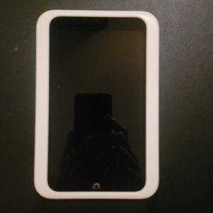 Barnes and Noble NOOK HD BNTV400 Tablet
